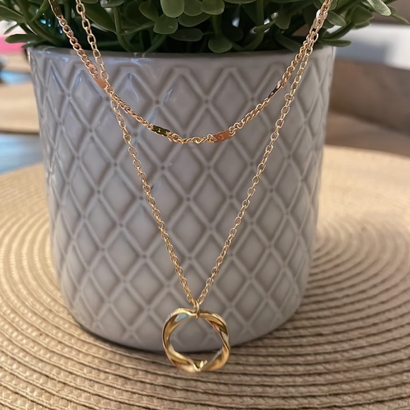 Gold Layered Chain Necklace with Circle Pendant - Picture 3 of 7